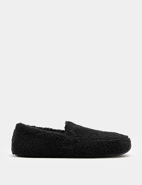 Chaussons style mocassins, dot&eacute;s de la technologie Freshfeet&trade;