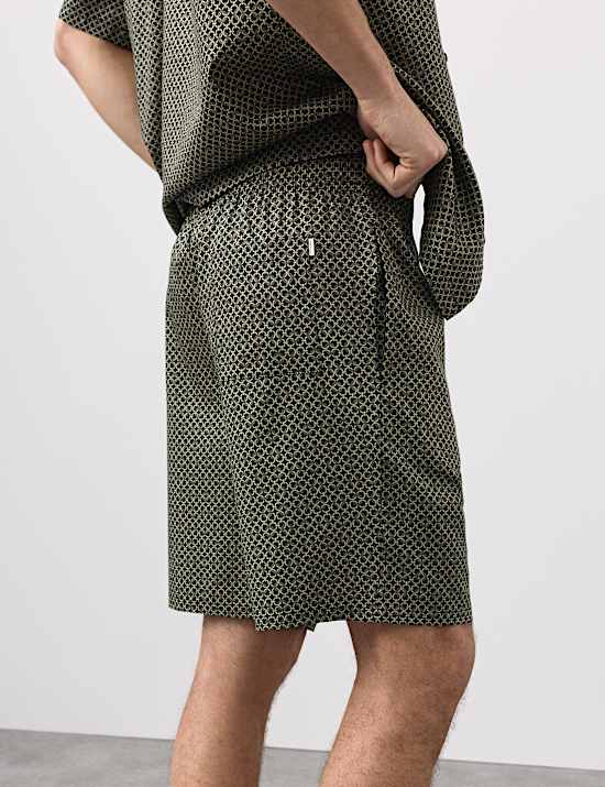 Pyžamov&eacute; &scaron;ortky s potiskem a vysok&yacute;m pod&iacute;lem bavlny