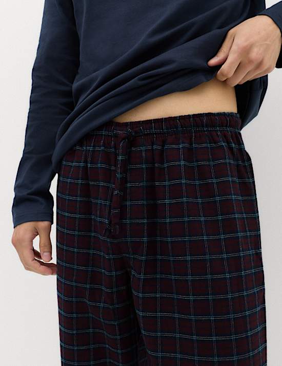 Pyjama en coton peign&eacute; &agrave; carreaux