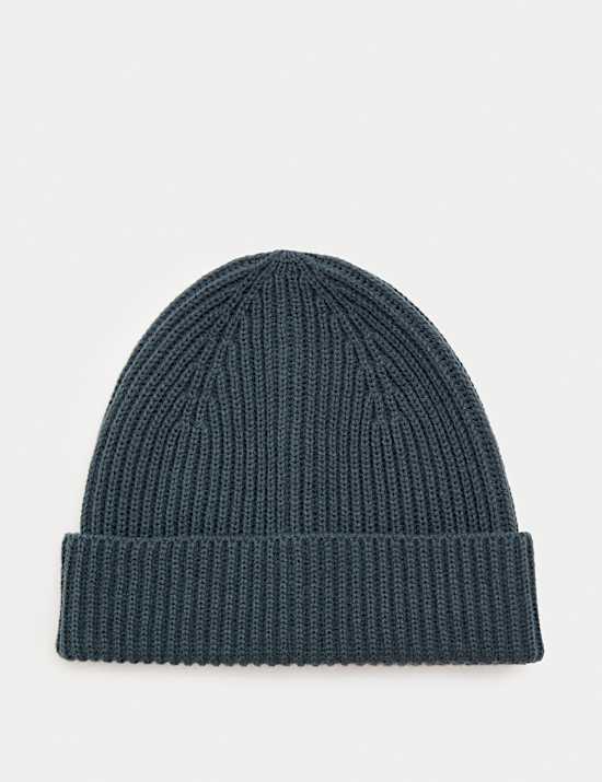 Chapeaux