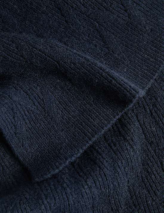 Cable Knit Scarf