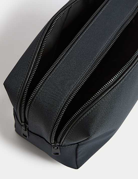 Hochwertiger Waschbeutel