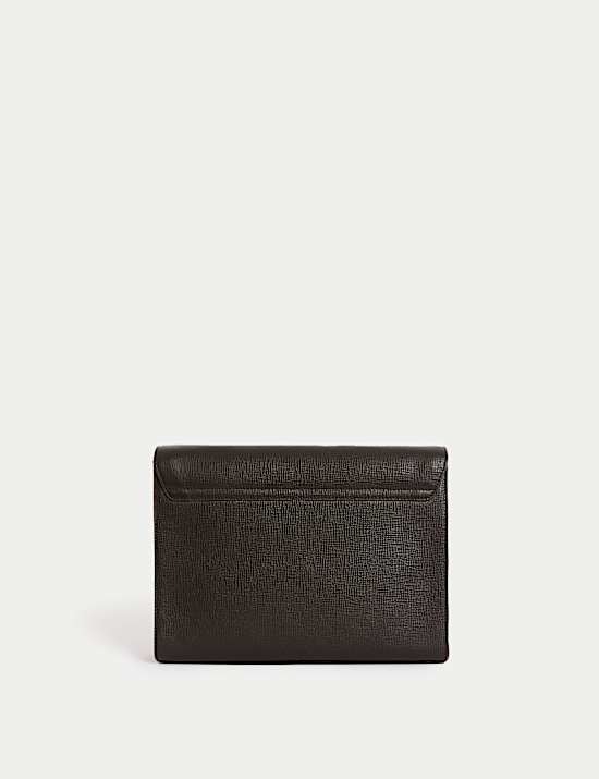 Sacoche en cuir à boucle