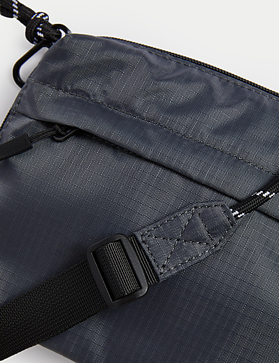 Sac de voyage &agrave; bandouli&egrave;re