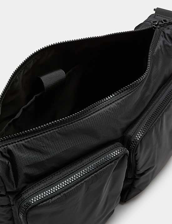 Stormwear Zip Messenger Bag