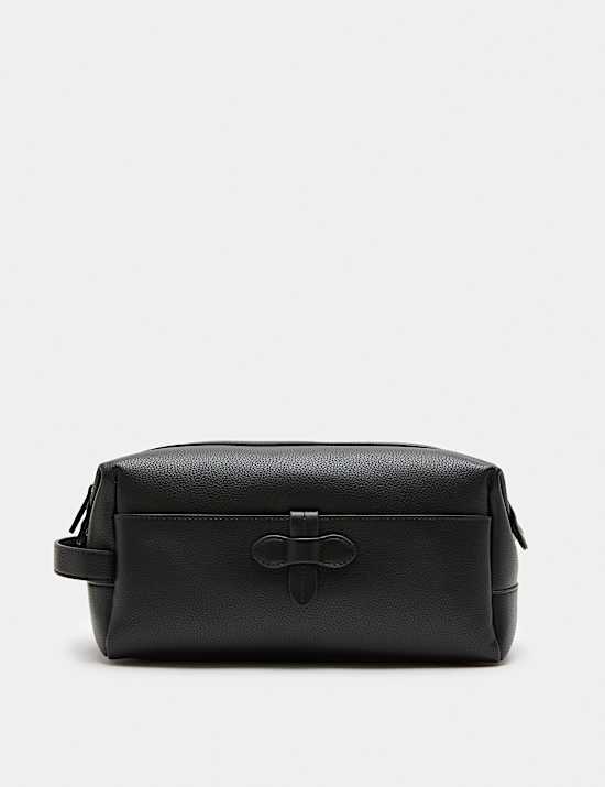 Pebbled Mock Leather Washbag