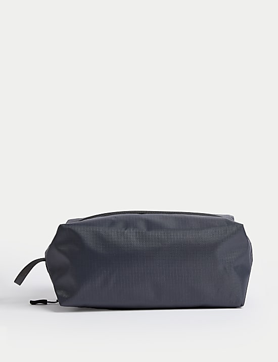 Trousse de toilette