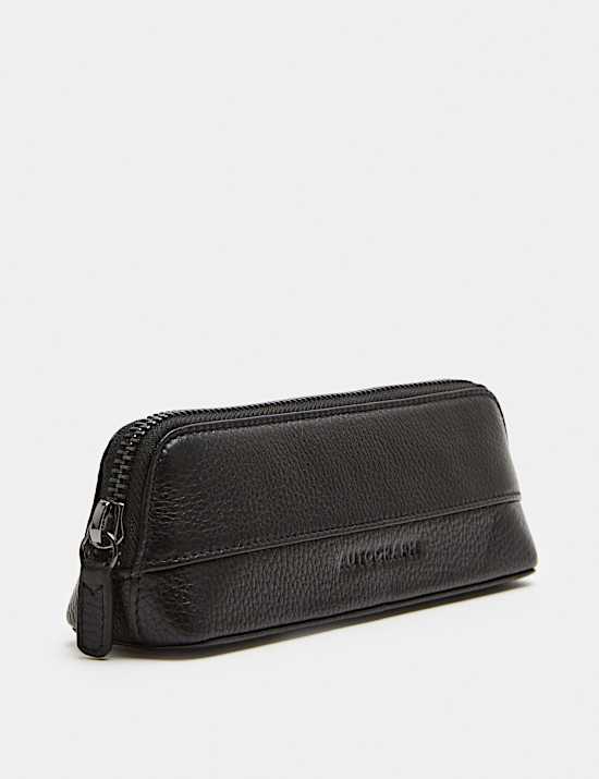 Trousse en cuir &agrave; fermeture zipp&eacute;e
