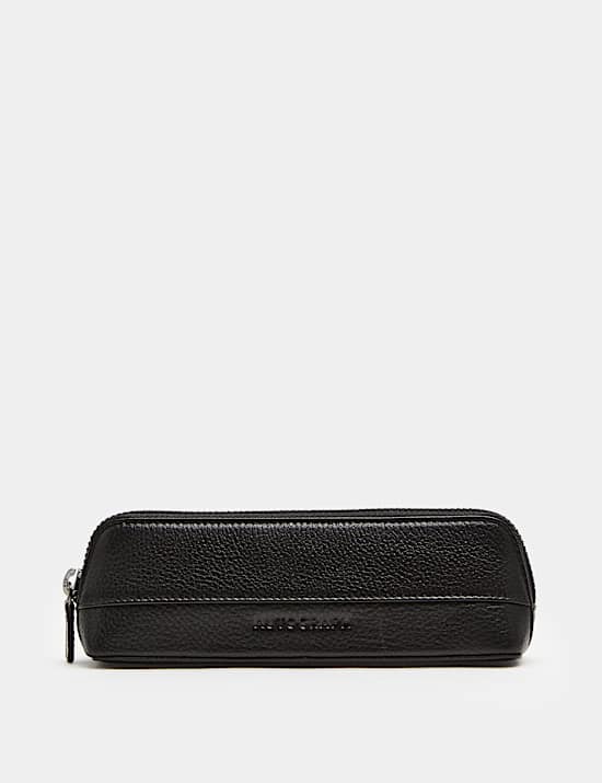 Trousse en cuir &agrave; fermeture zipp&eacute;e