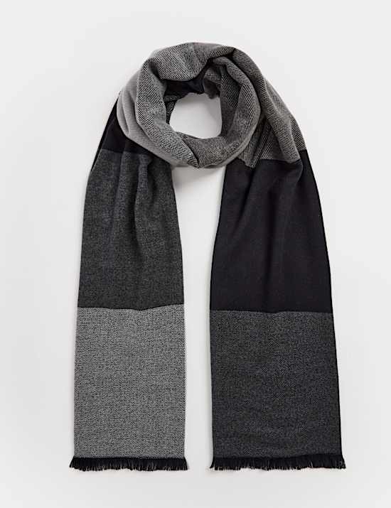 Checked Heatgen™ Scarf