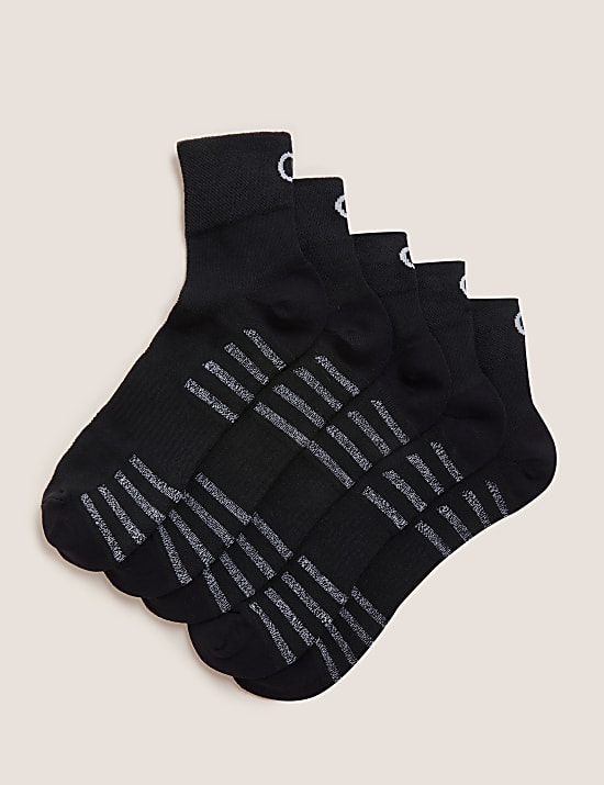 5pk Freshfeet&trade; Trainer Socks
