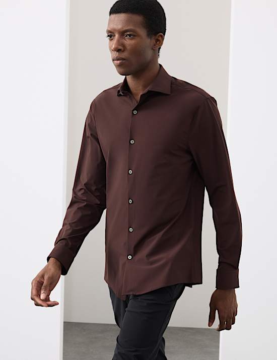 Chemise coupe ajustée en tissu extensible de performance