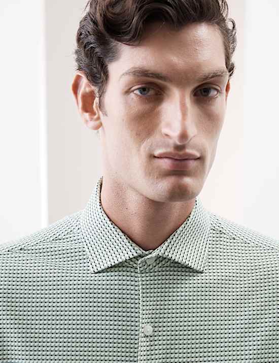 Tailored Fit Stretch Performance Shirt