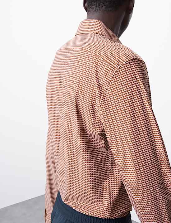 Chemise coupe ajust&eacute;e en tissu extensible Performance