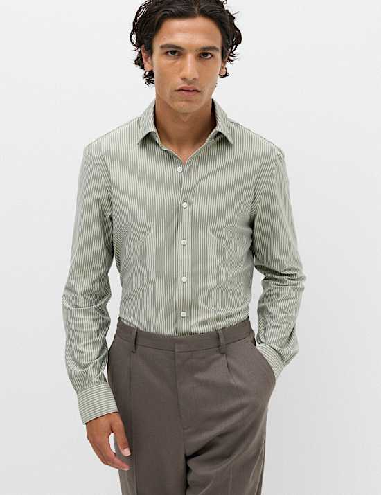 Ultimate Regular Fit Non Iron Striped Shirt