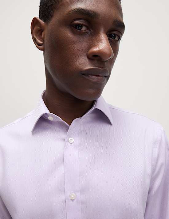 Πουκάμισο με ανάγλυφη υφή σε κανονική γραμμή για εύκολο σιδέρωμα από 100% βαμβάκι