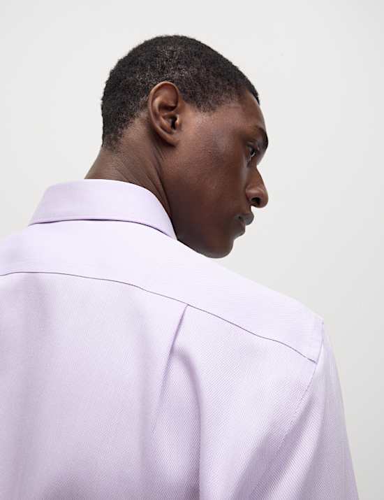 Πουκάμισο με ανάγλυφη υφή σε κανονική γραμμή για εύκολο σιδέρωμα από 100% βαμβάκι