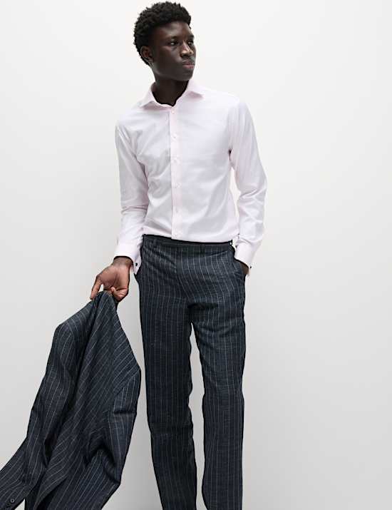 Chemise coupe cintrée en coton sergé de qualité supérieure à poignets mousquetaires