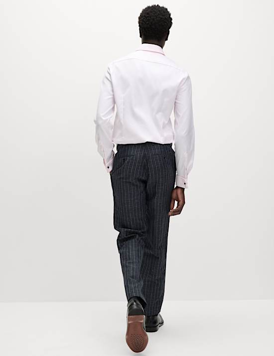 Chemise coupe cintrée en coton sergé de qualité supérieure à poignets mousquetaires