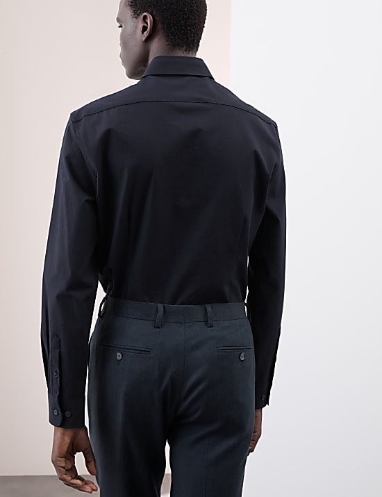 Strečov&aacute; ko&scaron;ile &uacute;zk&eacute;ho střihu z bavlny s technologi&iacute; 360 Flex&trade;