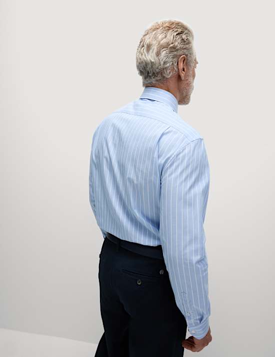 Bügelleichtes gestreiftes Hemd aus reiner Baumwolle