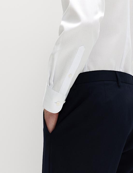 Set mit b&uuml;gelleichtem Slim Fit Hemd und Krawatte