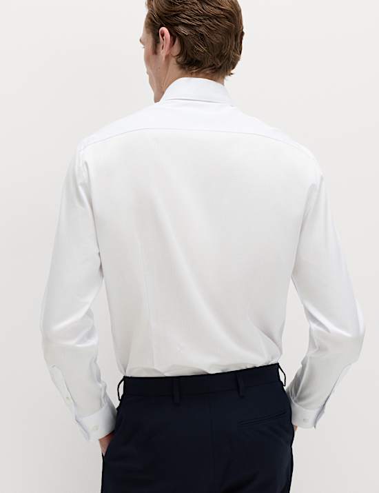 Set mit b&uuml;gelleichtem Slim Fit Hemd und Krawatte