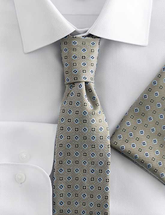 Slim Fit Easy Iron Shirt & Tie Set
