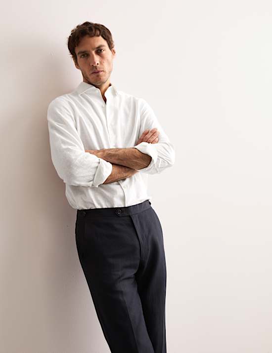 Λινό πουκάμισο υψηλής ποιότητας με κανονική εφαρμογή και υψηλή περιεκτικότητα σε λινό