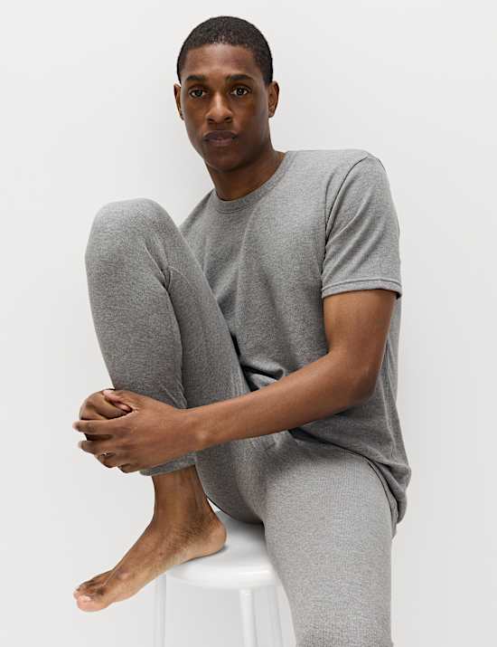 Heatgen&trade; Medium Thermal Short Sleeve Top