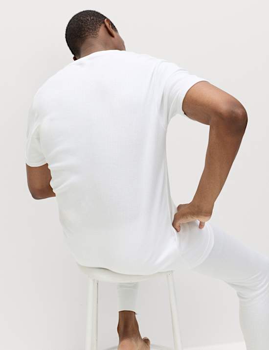 Heatgen&trade; Medium Thermal Short Sleeve Top