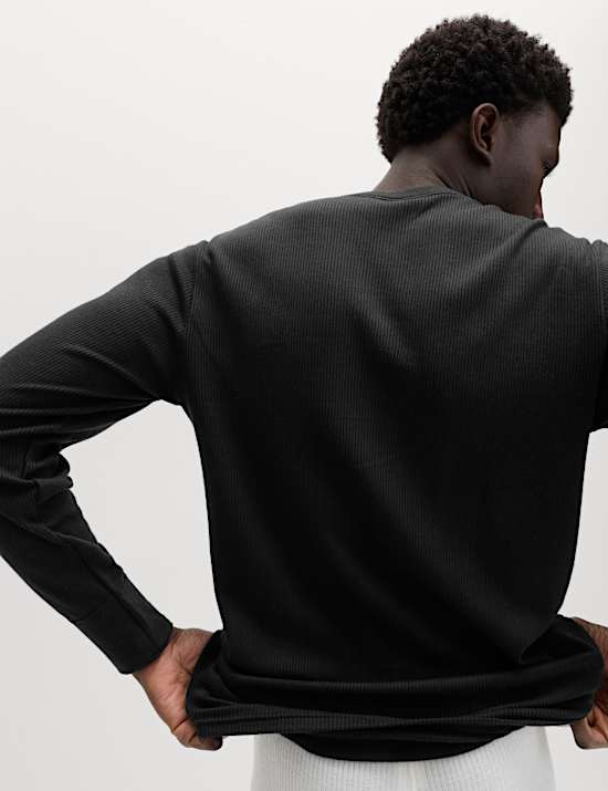 Heatgen&trade; Medium Thermal Long Sleeve Tops