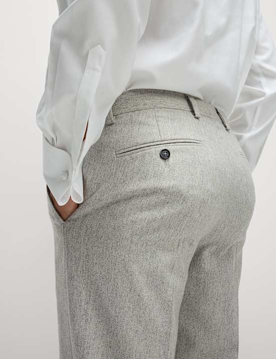 Pantalon de costume coupe ajust&eacute;e en laine tweed