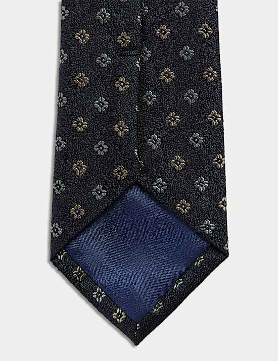 Corbata fular de seda