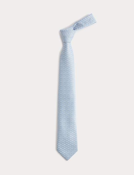 Corbata texturizada con dise&ntilde;o de abanico