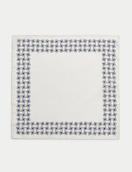 Wool Rich Tie & Pocket Square Set