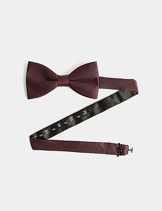 Ties & formal accessories