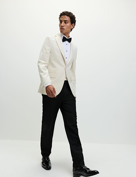 Tailored Fit Velvet Blazer