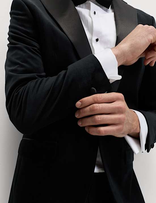 Tailored Fit Velvet Blazer