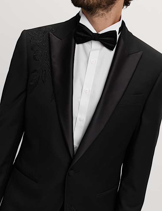 Tailored Fit Embroidered Stretch Blazer