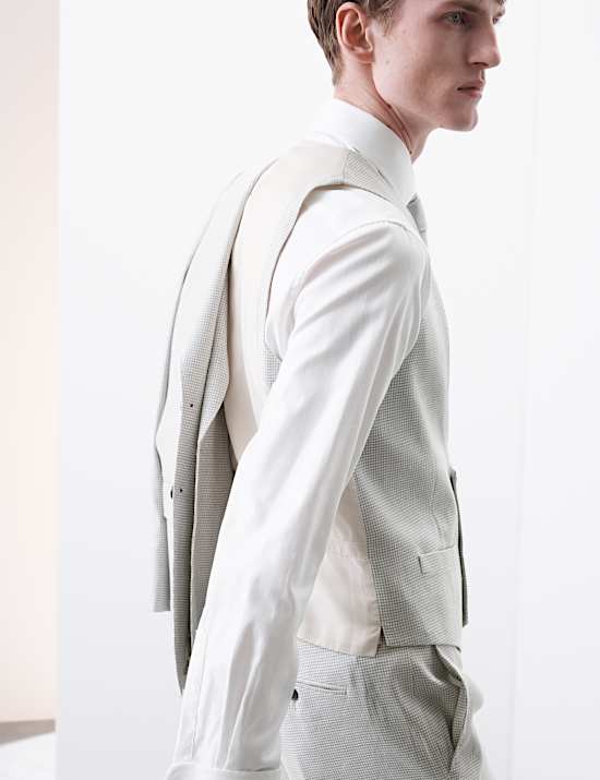 Tailored Fit Italian Performance Linen Waistcoat