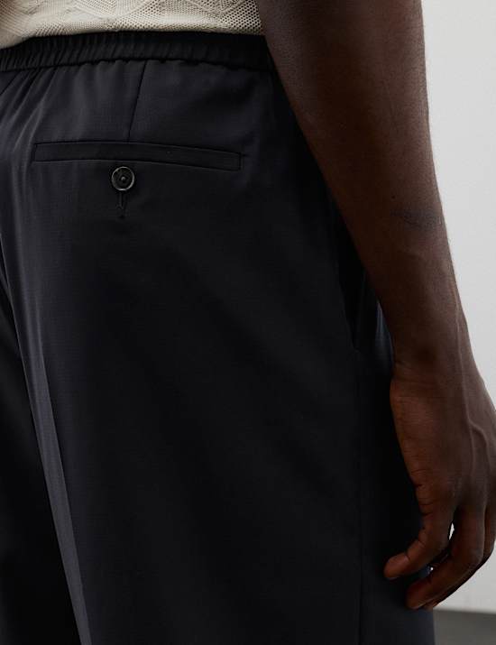 Pantalon Performance coupe d&eacute;contract&eacute;e
