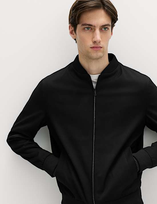 Cazadora bomber con cremallera