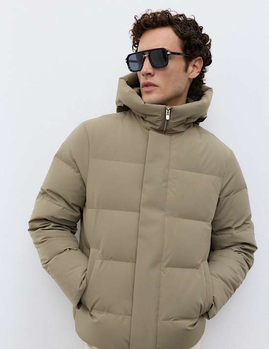 Chaqueta acolchada de pluma y plum&oacute;n con Stormwear&trade;