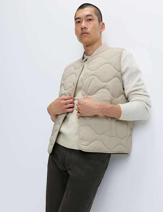 Gilet with Thermowarmth™