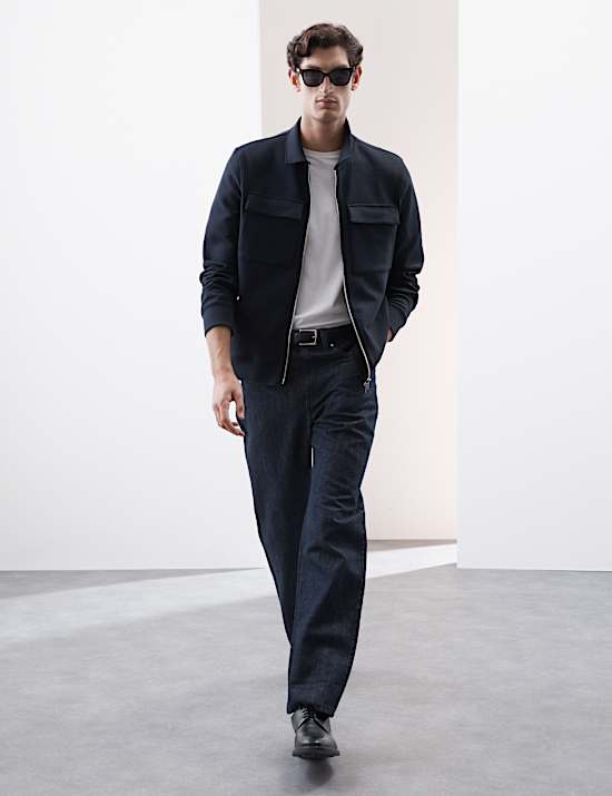 Jean léger coupe large en lin mélangé