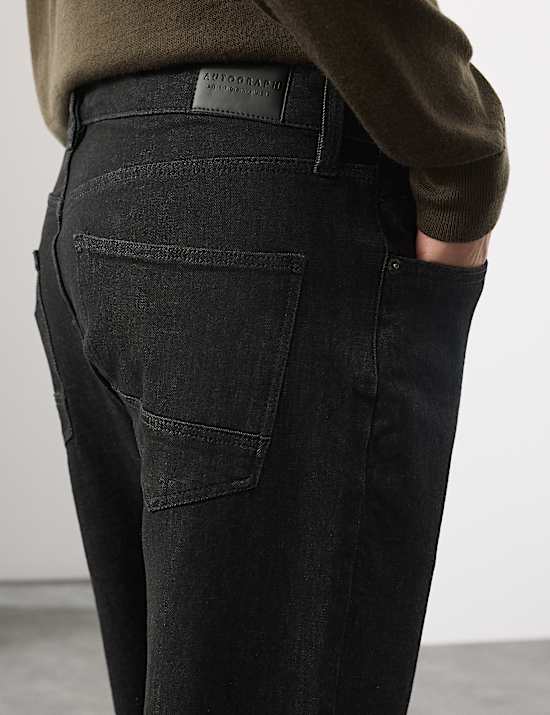 Jeans rectos el&aacute;sticos con flexibilidad de 360 grados