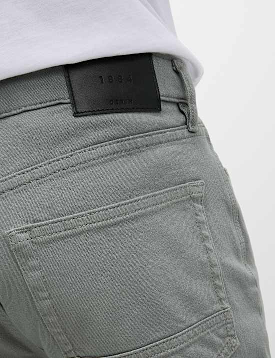 Straight Fit 360 Flex Stretch Jeans