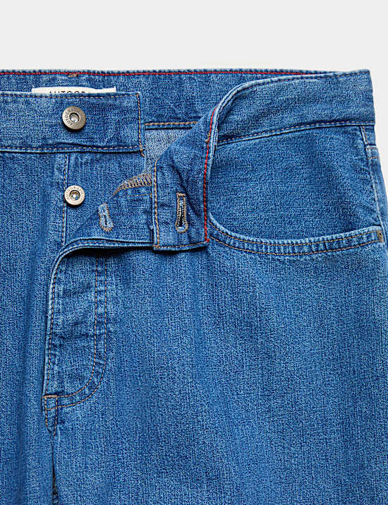 Lehk&eacute; selvedge dž&iacute;ny rovn&eacute;ho střihu