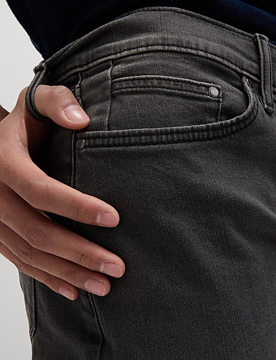 Slim Fit Stretch Jeans